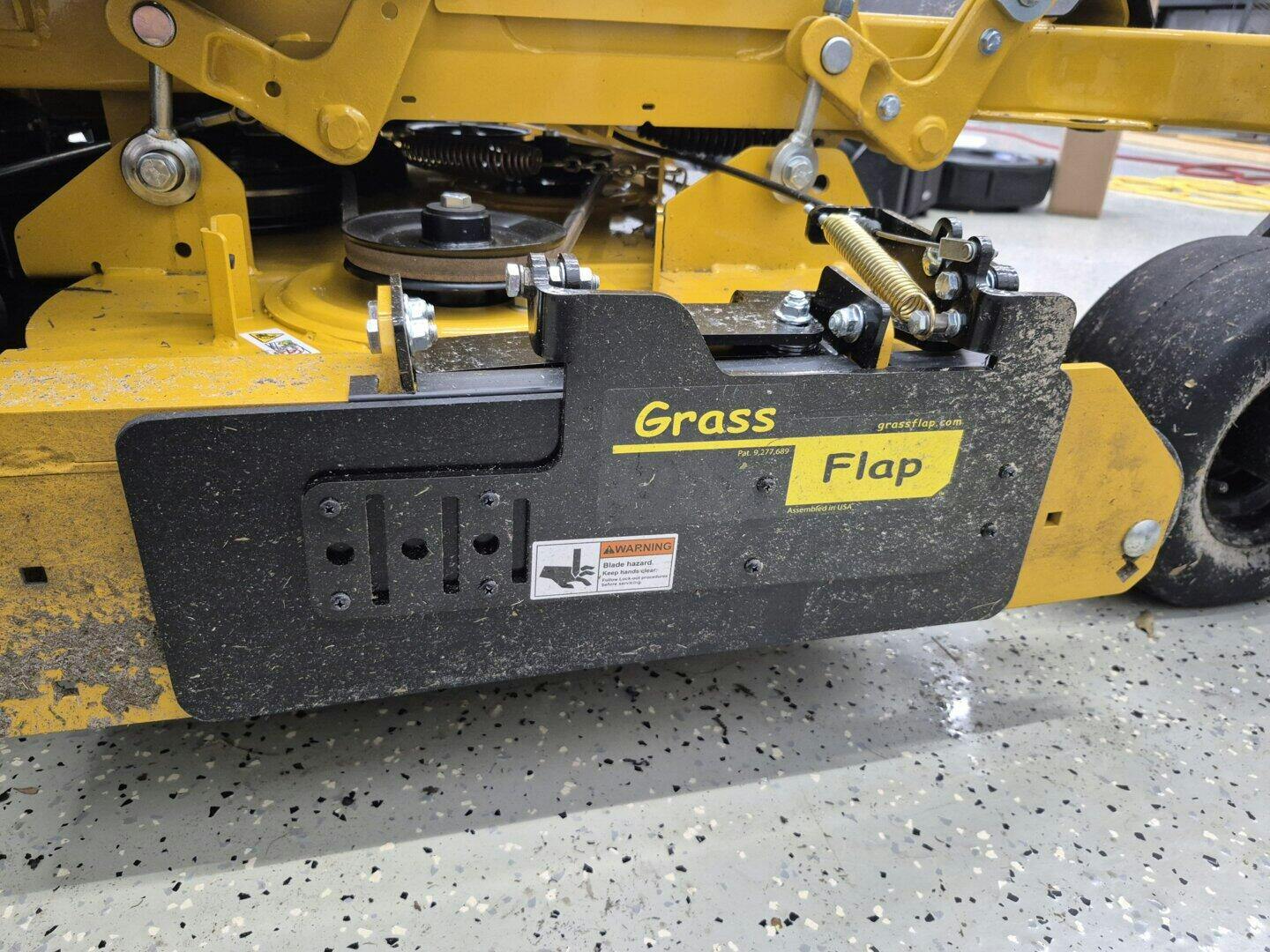 48K50-5L GrassFlap® brand chute blocker with 5L Pedal & No Drill Mount