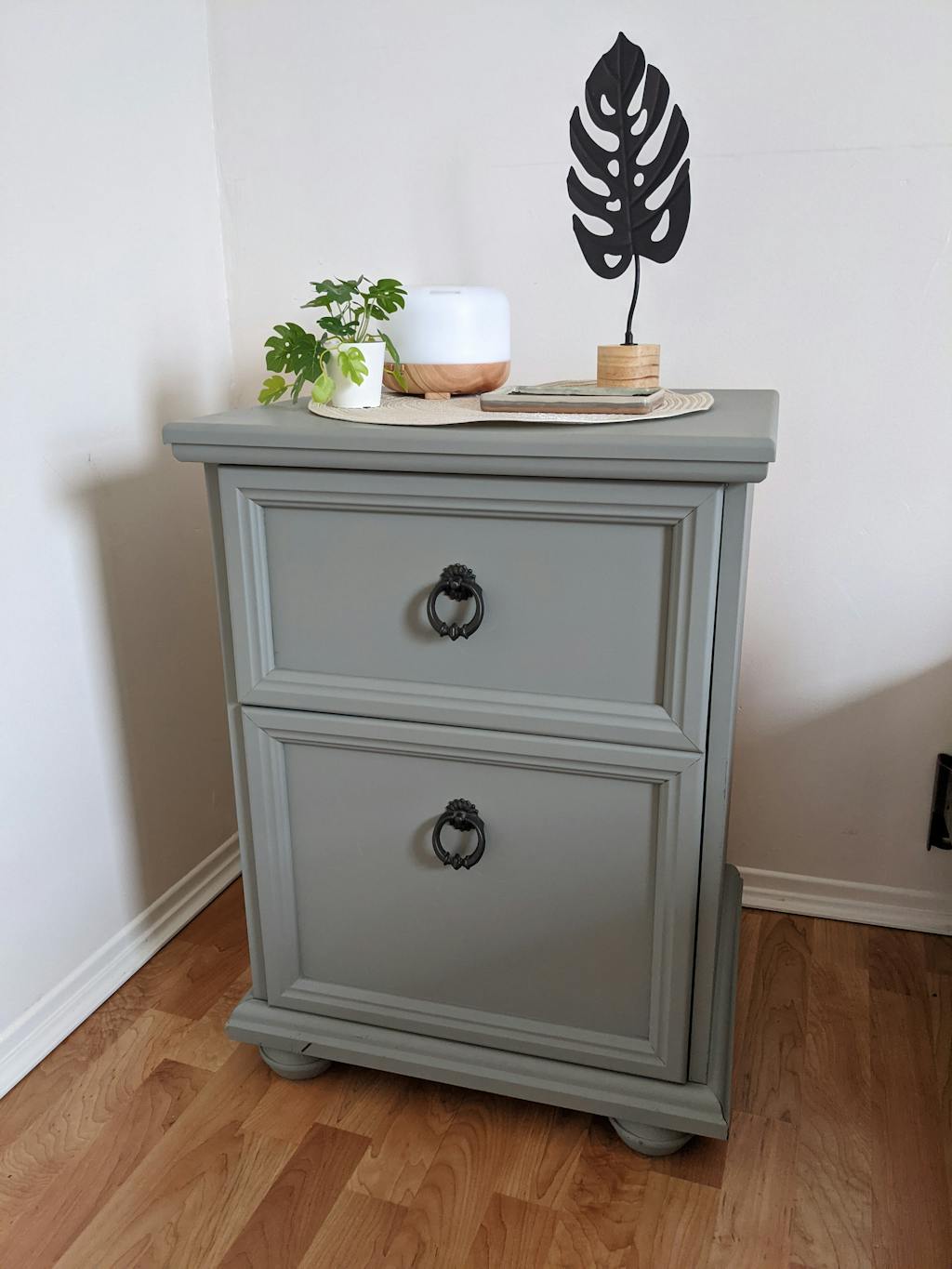 Sacred Sage Fusion Mineral Paint Gratefully Restored