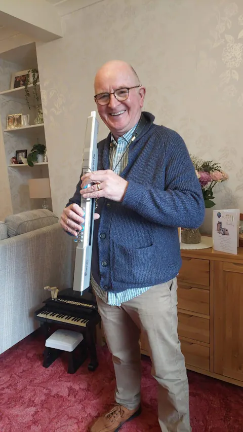 AP500 Pro Electronic Wind Instrument, Synthesizer, 120 Sounds, Voice Control, Bluetooth, 8 Octaves, Breath Curve Adjustable, Electric Saxophone