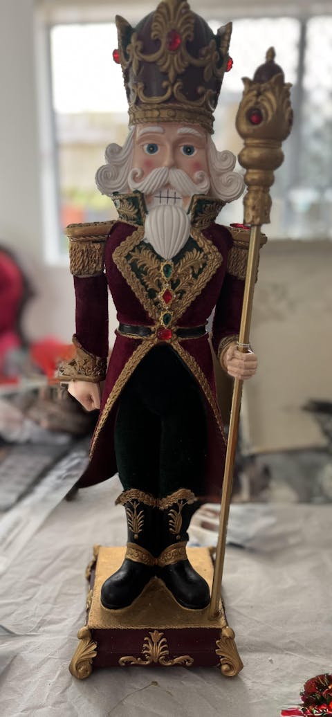 King Robert Christmas Nutcracker