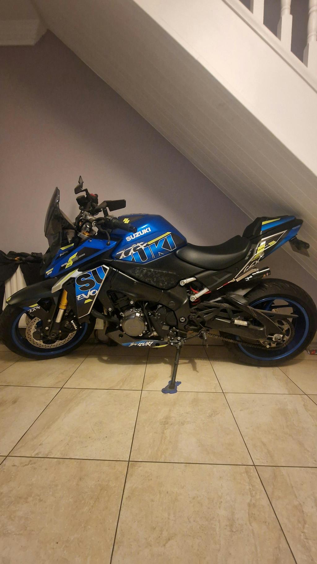 SUZUKI GSX-S1000 Graphic Decal Sticker Kit (2-1.EVO)