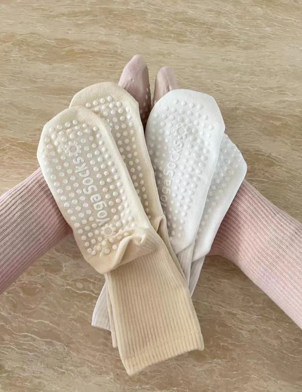 Full Toe Iris Pilate GripSocks (thin)