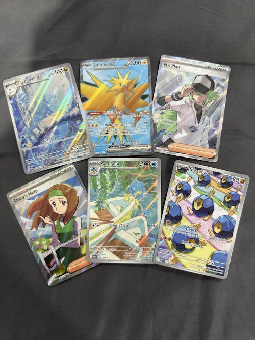 Pokemon TCG Scarlet & Violet: 151 Booster Pack