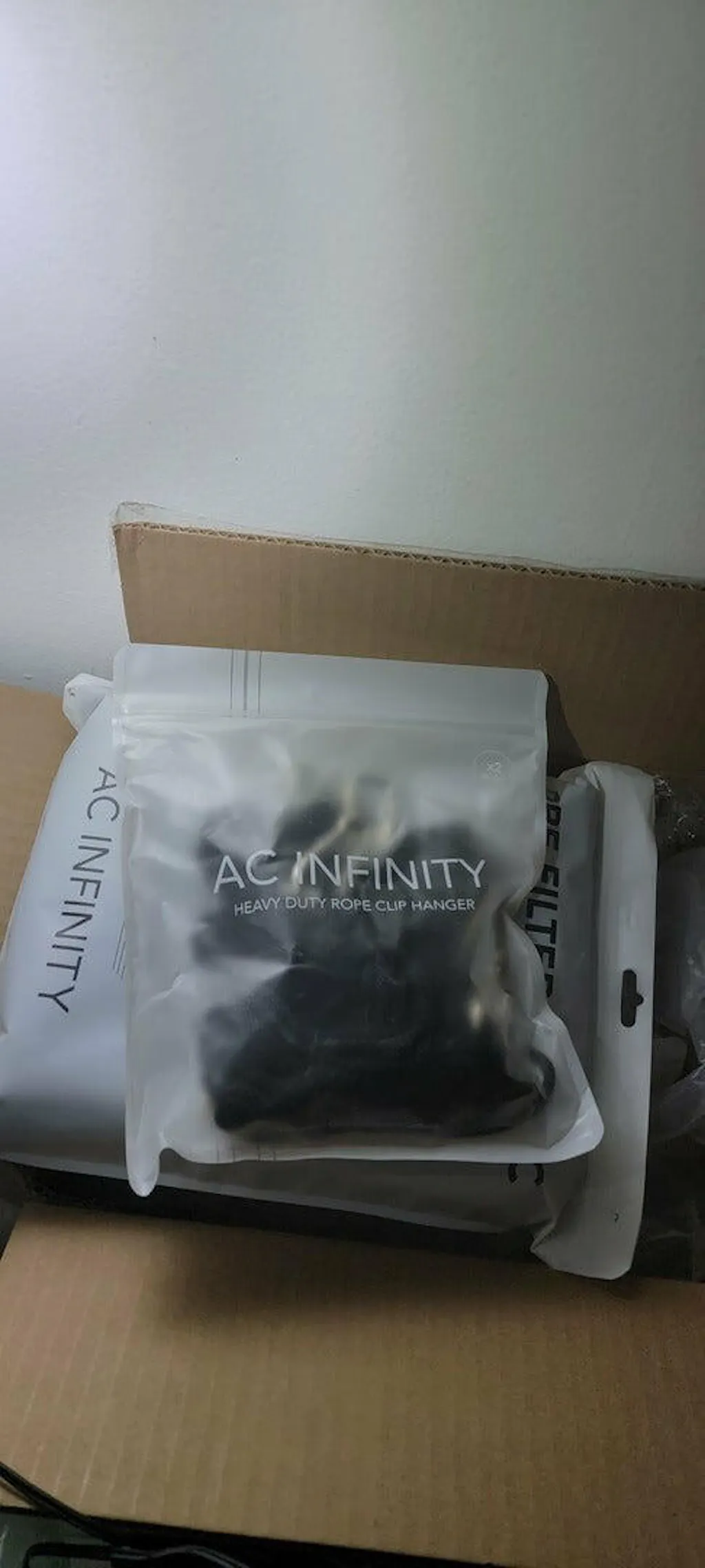 AC Infinity Heavy-Duty Adjustable Rope Clip Hanger, Two Pairs