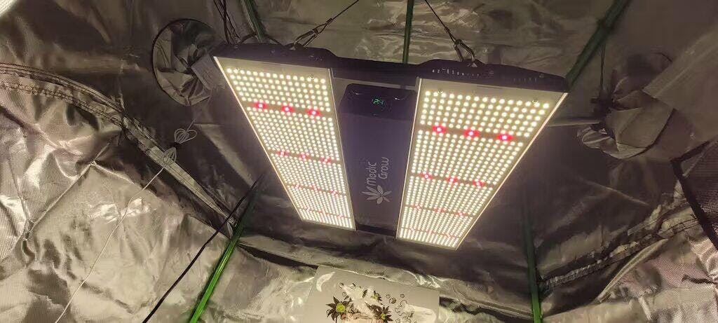 Medic Grow Mini Sun-2 320W Full Cycle LED Grow Light