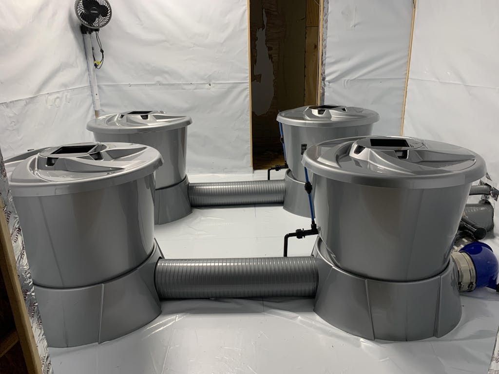 ALIEN Hydroponics V-SYSTEM 4 Pot 2 Row Kit
