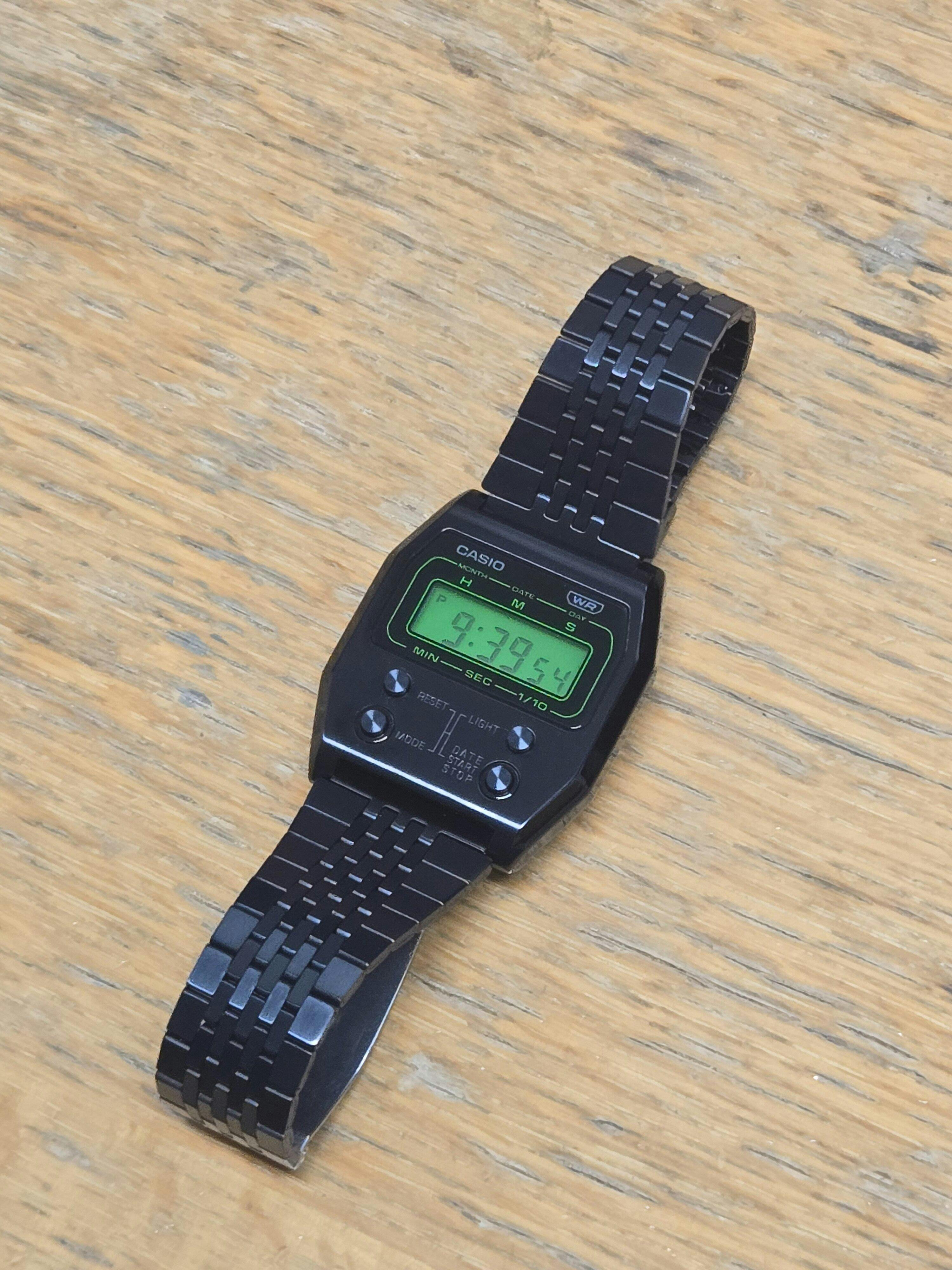 CASIO カシオ A1100 メンズ 腕時計 日常生活用防水 10年保証