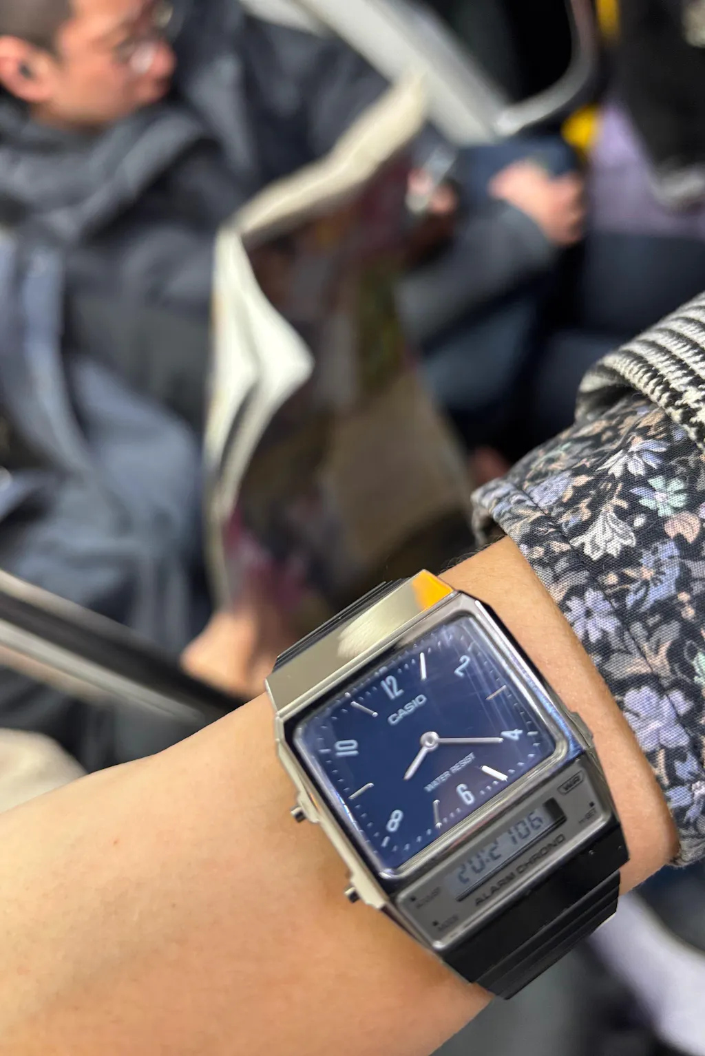 CASIO カシオ AQ-800E メンズ 腕時計 日常生活用防水 10年保証