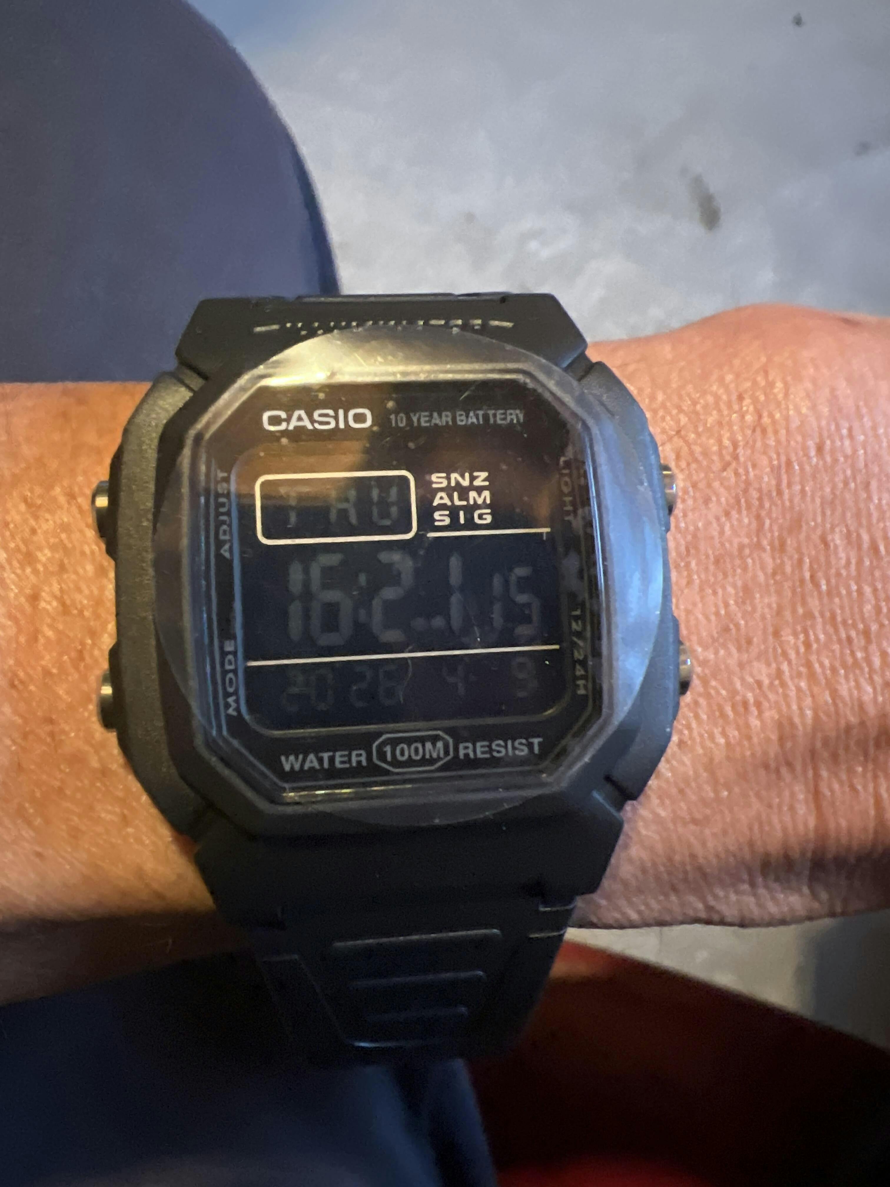 CASIO カシオ W-800H メンズ 腕時計 10気圧防水 10年保証