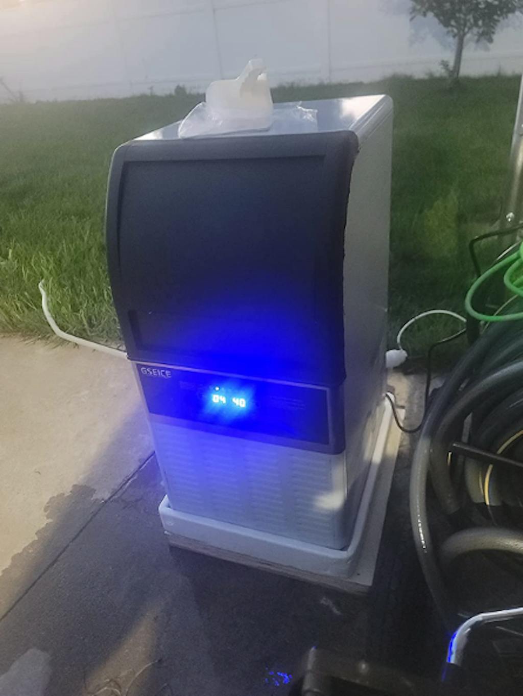 GSEICE SY100 110V Commercial Ice Maker 100LBS/24H with 34lbs Storage C