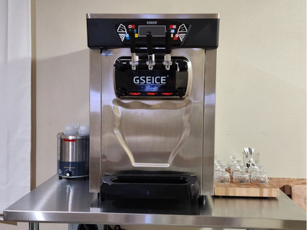 GSEICE BJK288S 2500W Commercial Ice Cream Maker,6.88.4 Gal/H Yield, 2