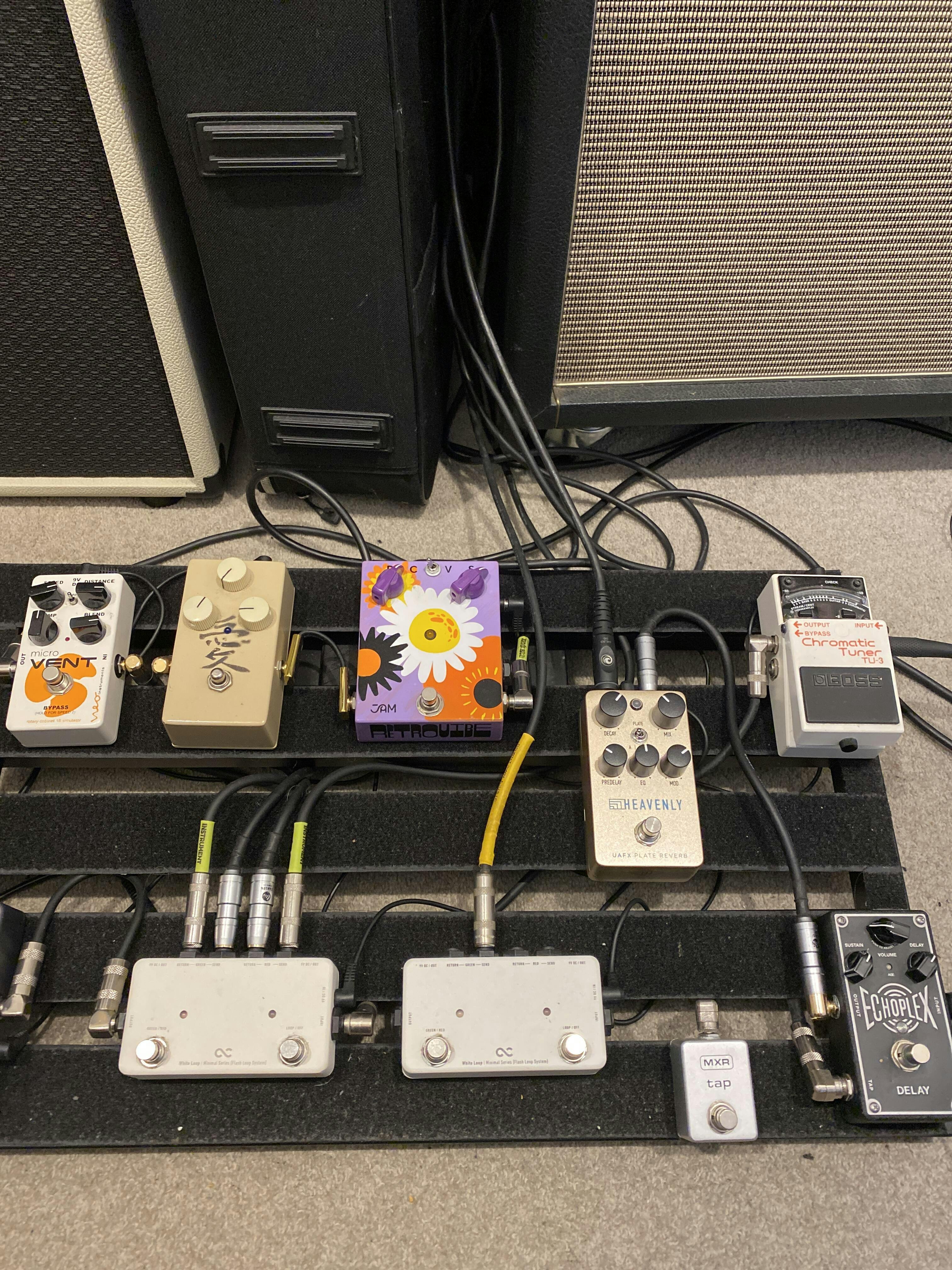 Universal Audio | UAFX HEAVENLY | Based on '50s EMT 140 Plate