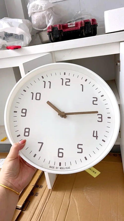 Serene Silhouette Silent Wall Clock — 10" (ABS + Glass)