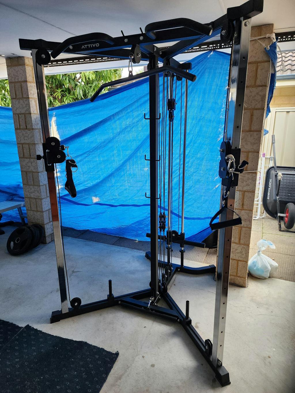 Protective Post and Wall Padding - Gym Plus