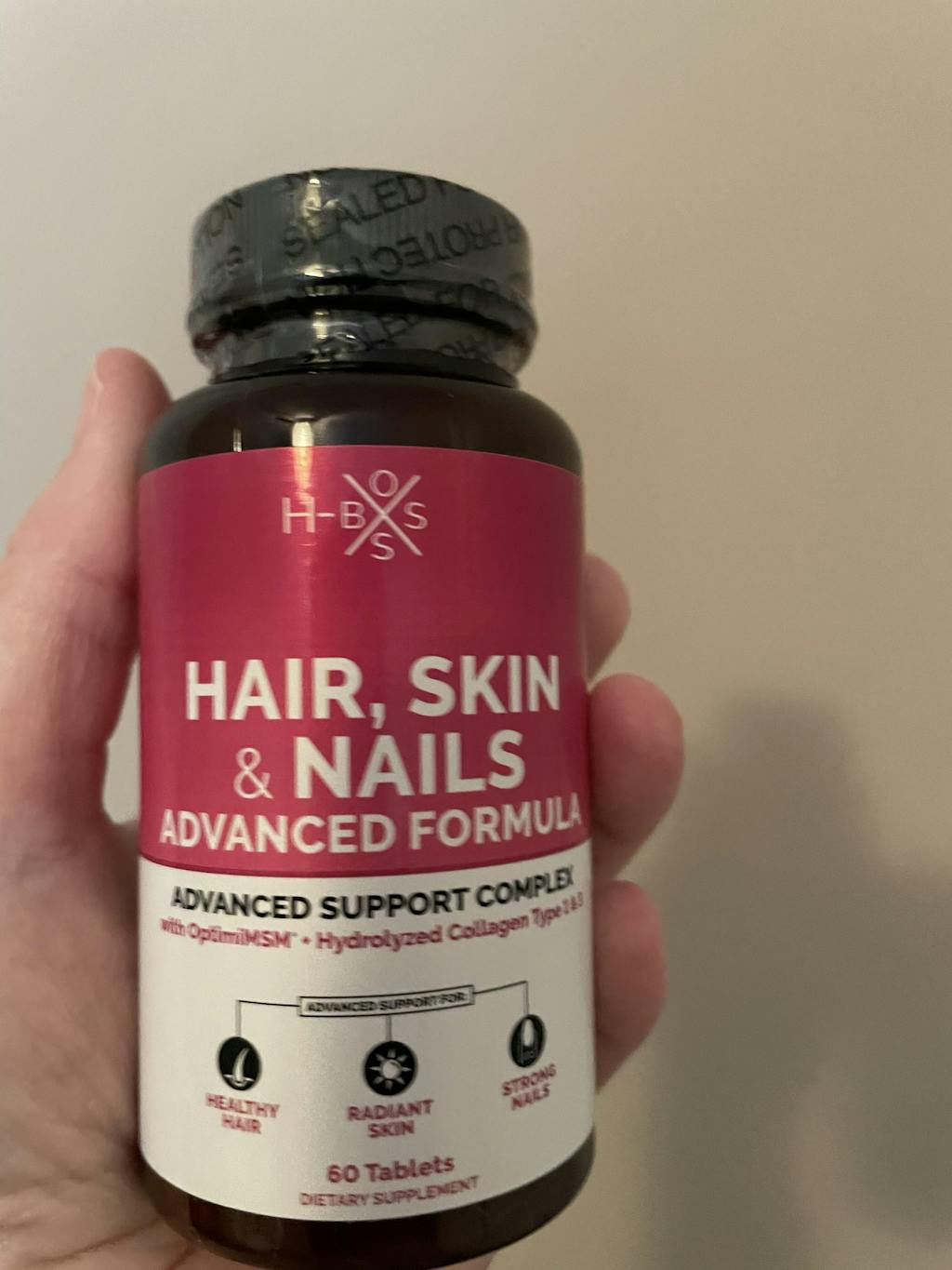 HAIR, SKIN & NAILS ADVANCED