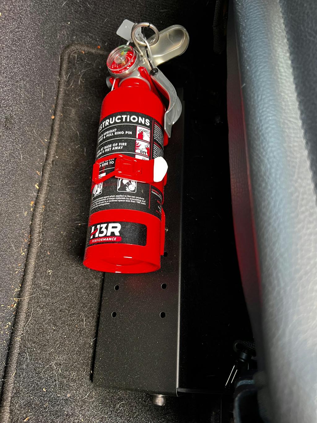 HalGuard Clean Agent Car Fire Extinguisher - 1.4 lb.