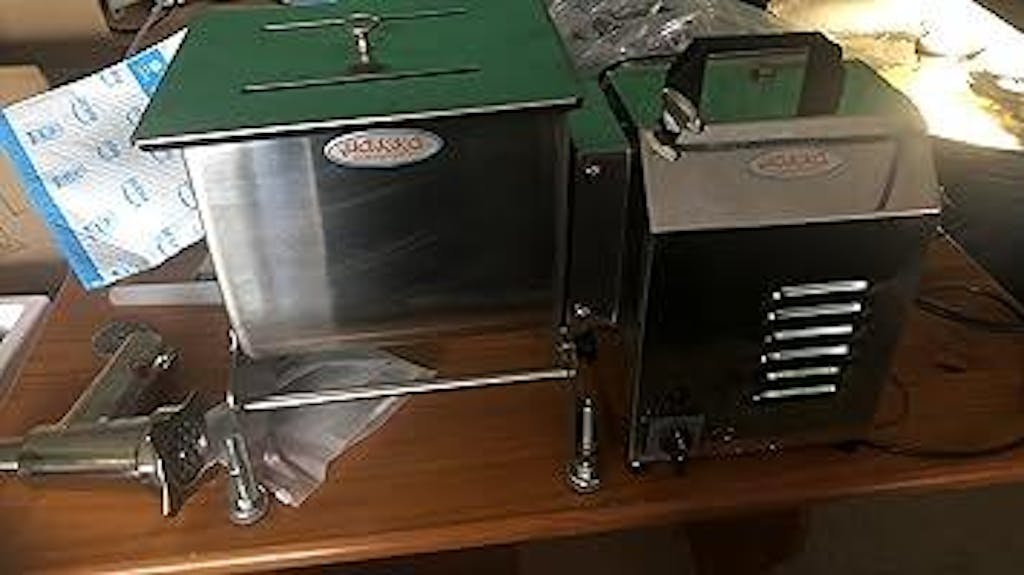 Hakka Meat Mincer Commercial Stainless Steel Electric Meat Grinder (TC