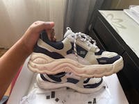 23.65 V2 MULTI COLOR sneakers Jungkook ugly shoes