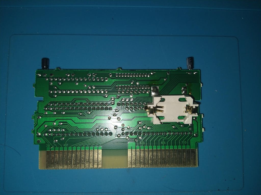 Save Battery Holders for NES SNES N64 CR2032 Hand Held Legend