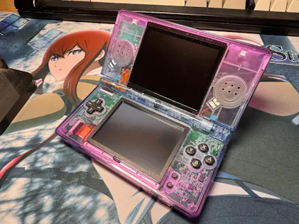 Nintendo DS Lite Lens | Tempered Glass - Hand Held Legend