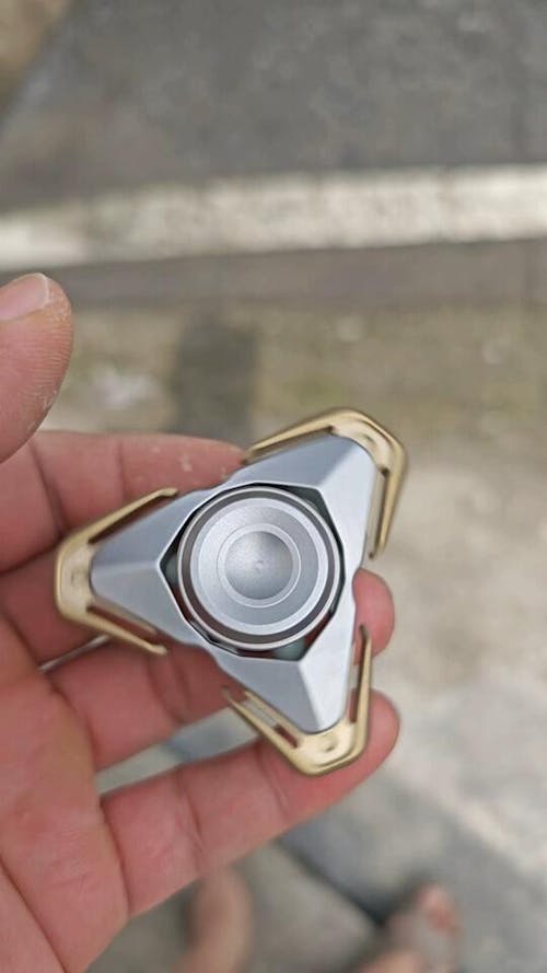 SUAN Q-S Fidget Spinner