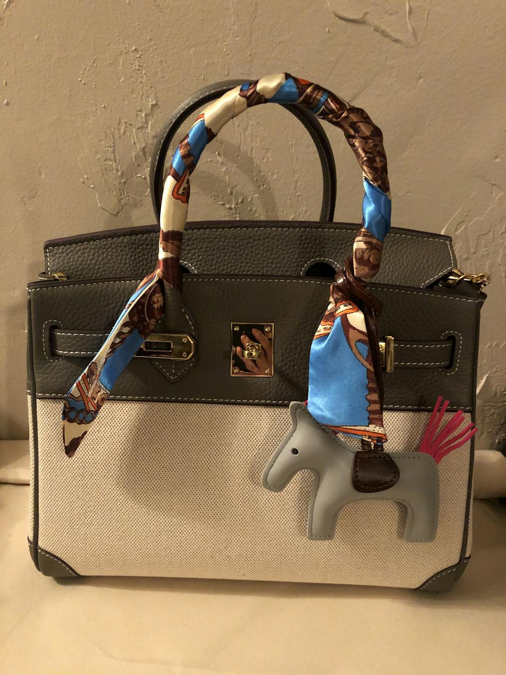 chloe handbag lock