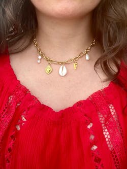 Collier doré Esther - charms personnalisables