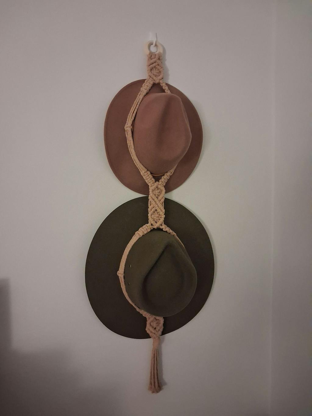 Double Hat Hanger