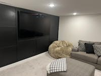 The NO STUD DIY TV mount that hangs any TV in minutes | HangSmartTV®