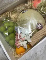 【限定5名】クラウンメロン入り 旬果のアソート (リース付き)