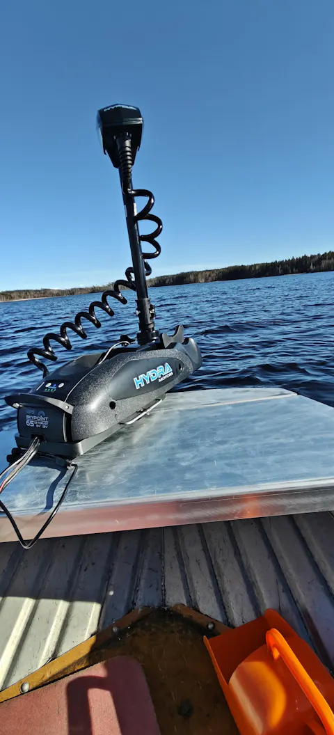 Hydra Skypoint GPS 12V 65 lbs 54" keulasähkömoottori
