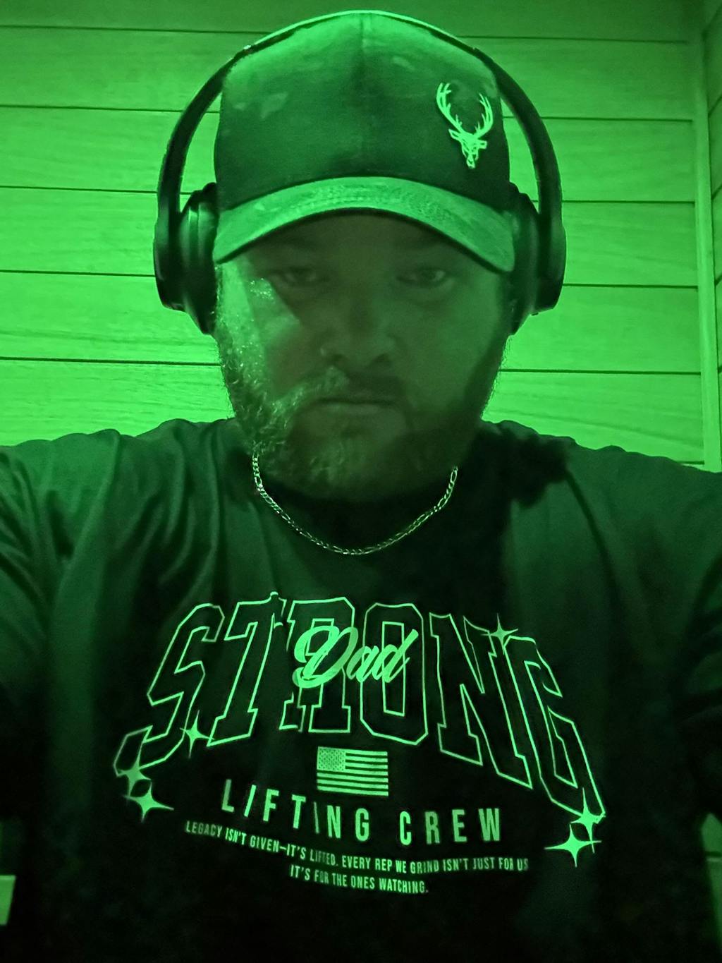 STRONG DAD LIFTING CREW OVERSIZED TEE