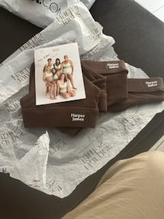 Review picture Review picture