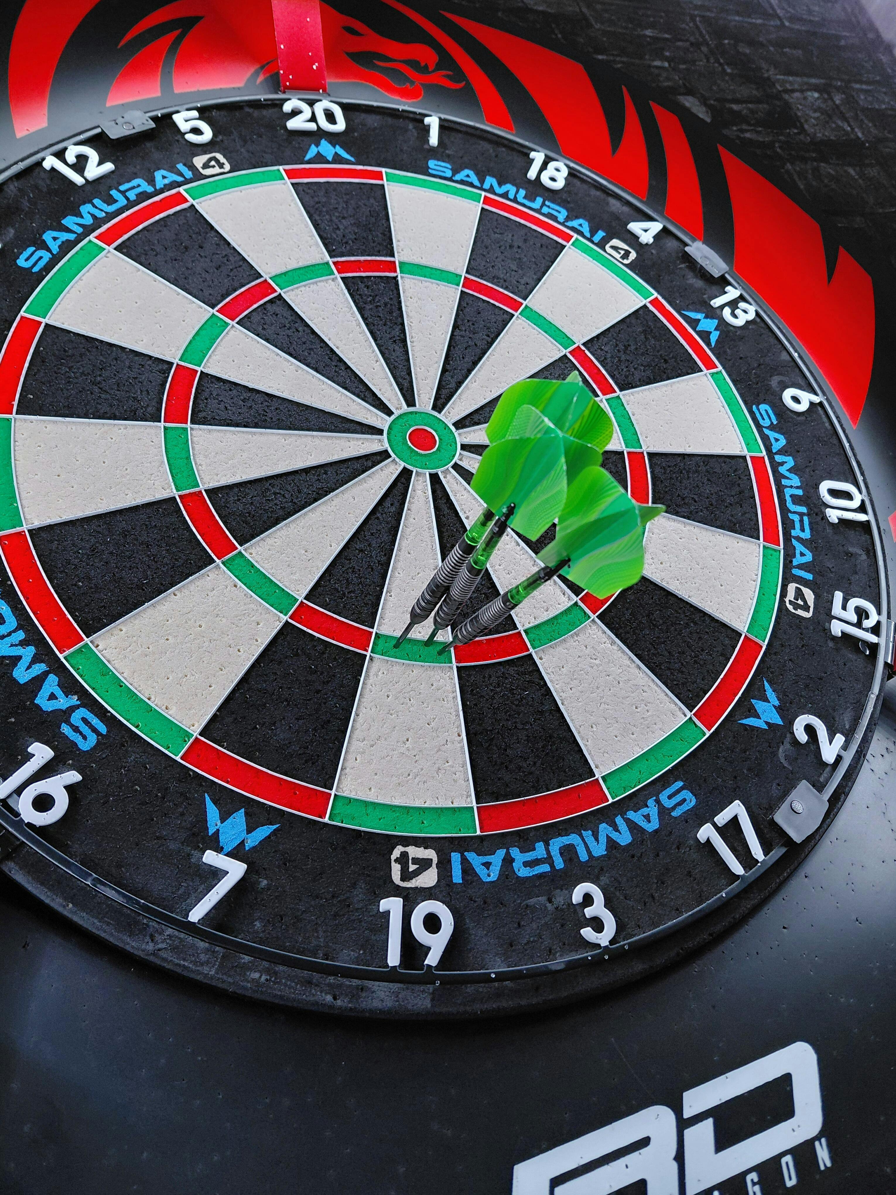 Damon Heta 90% Steel Tip Darts