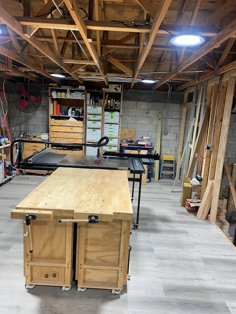 ALPHA HW110LC-36Pro 10" 2HP Stain-less Cabinet Saw with Big Eye Rip Fence