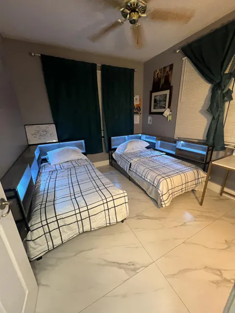 Hasuit | Corner Bed Frame with Storage Bookcase Teenagers Daybed with 2 Underneath Storage Drawers Kids Bed Unit with Charging Station and LED Light Three Sizes Oak Gray