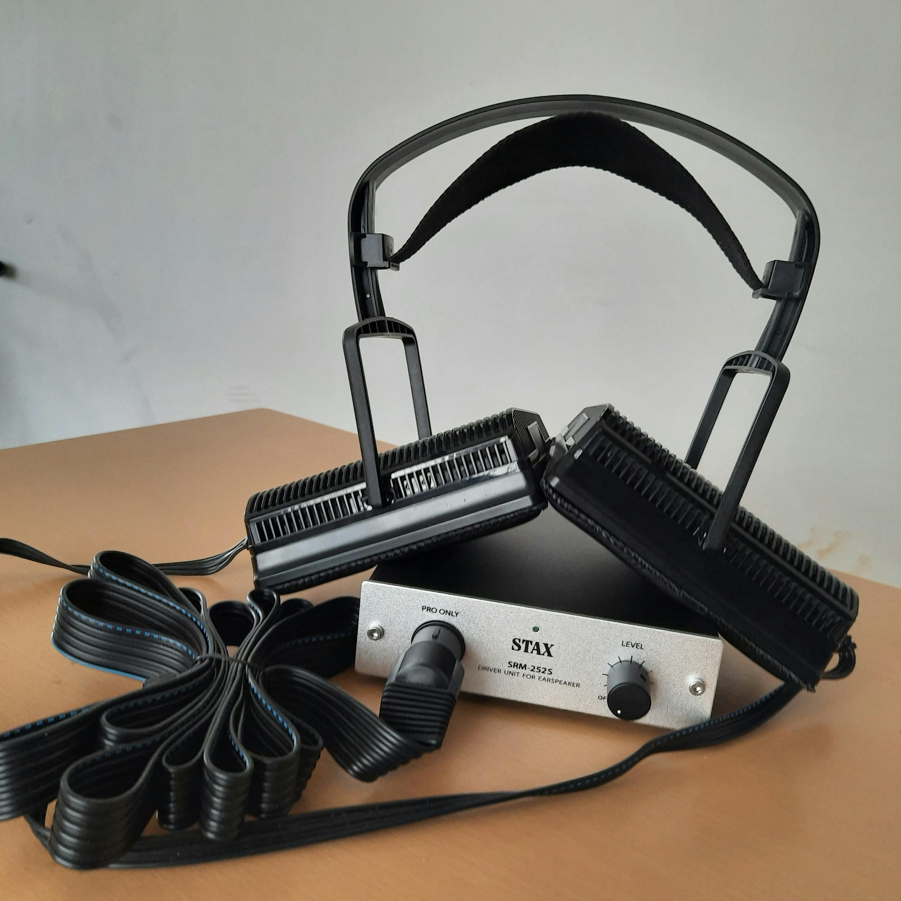 STAX SRS 3100 Earspeaker System Online