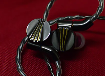 FiiO FD7 Dynamic In-ear Monitors Online