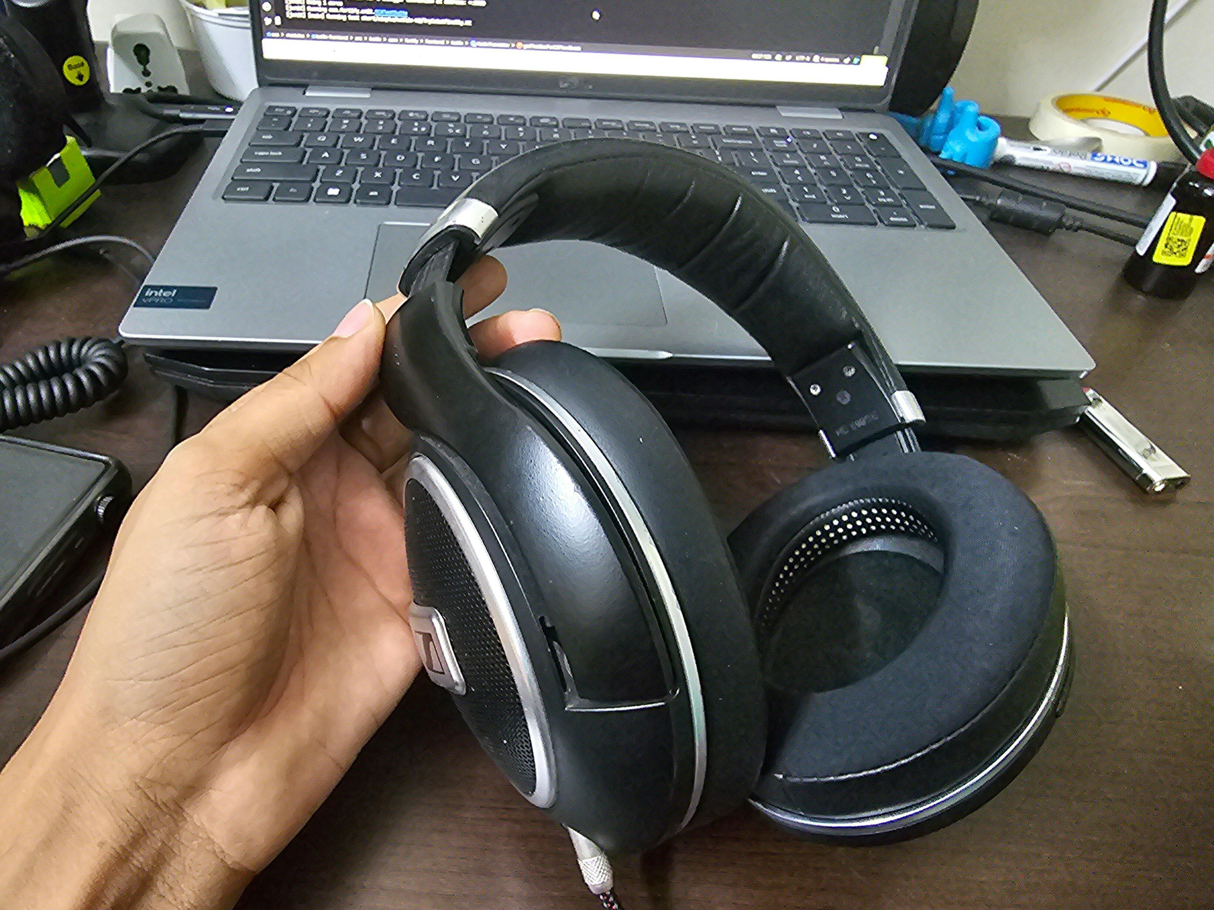 Sennheiser HD 599 Open Back Headphones (Audiophile)