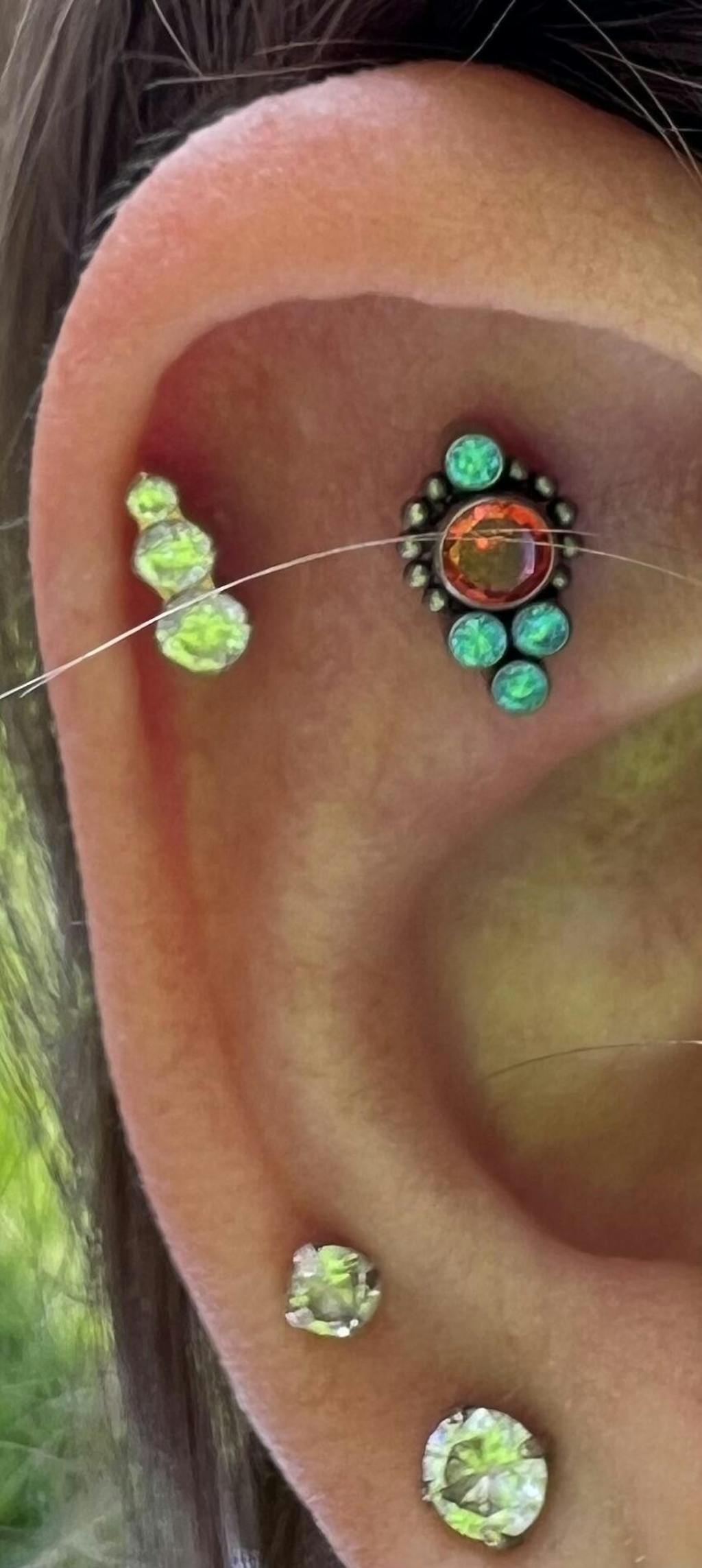 Joya para piercing en titanio Ariel