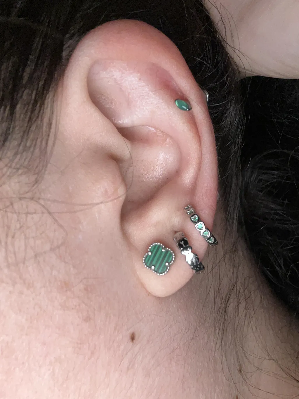 Piercing con piedras - Noa