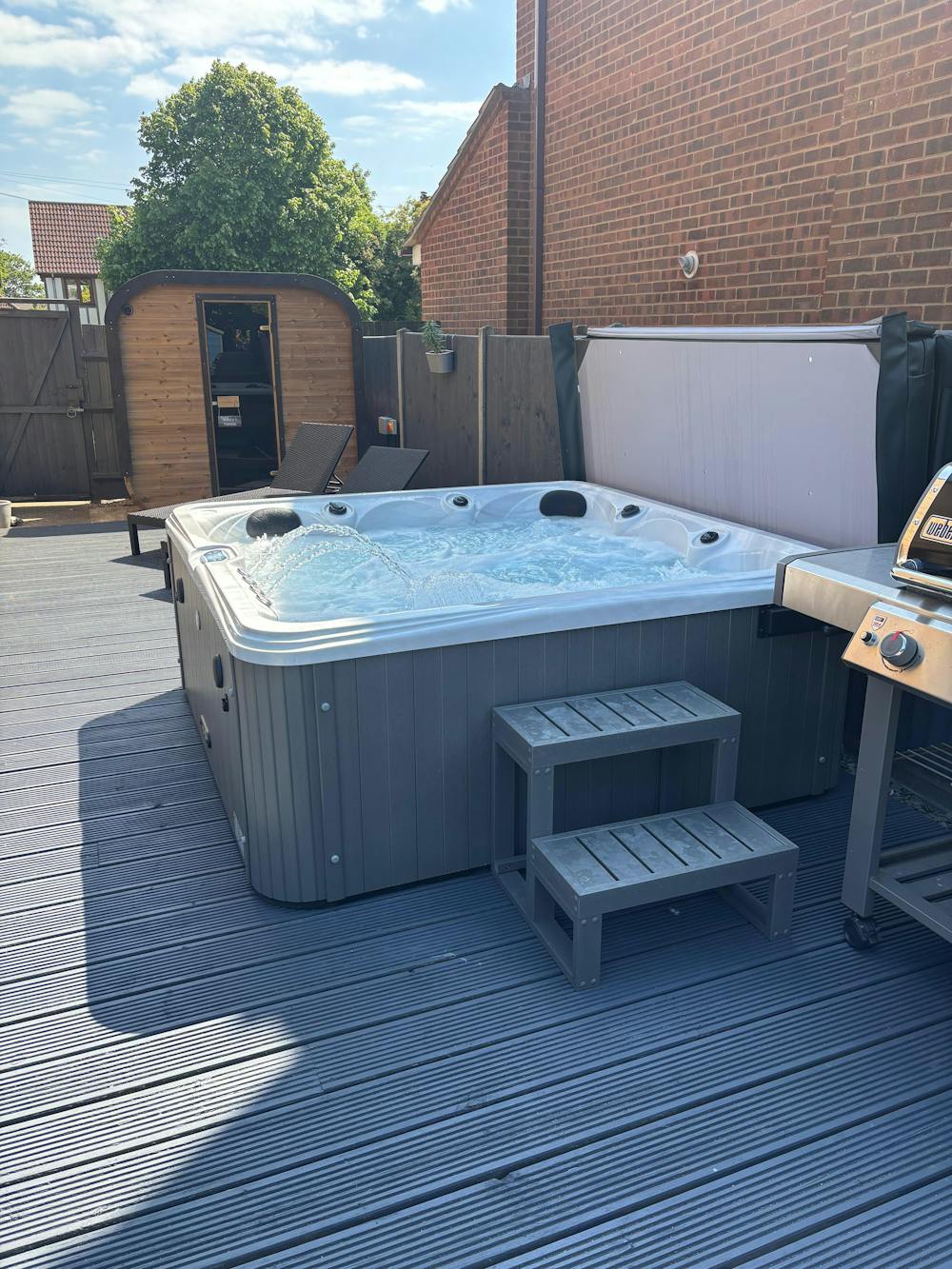 Orca Leisure Crownboro X 6 Person Hot Tub