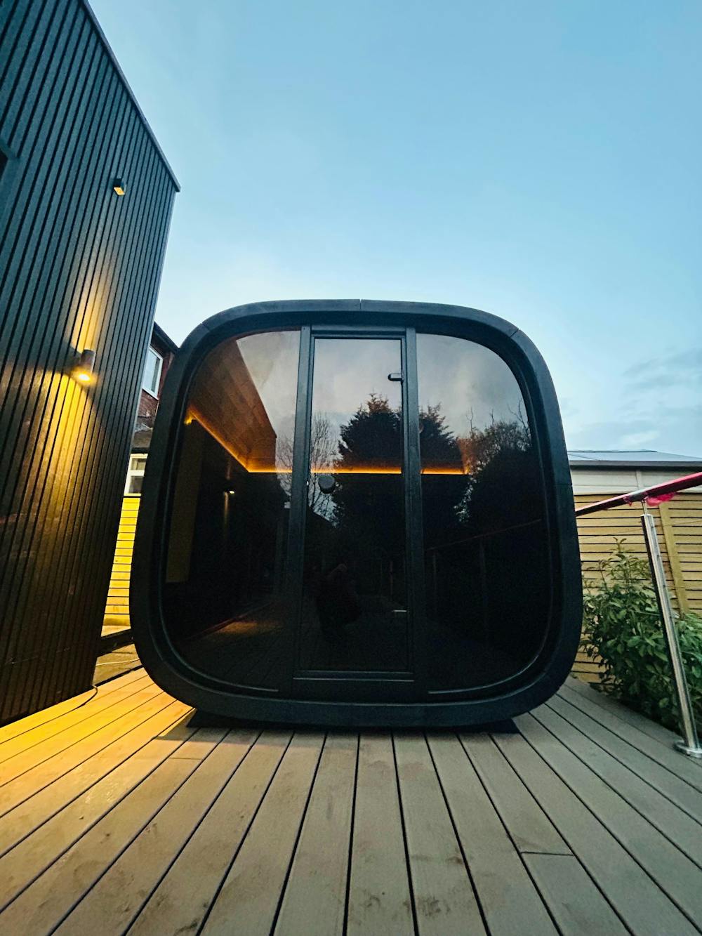 Saunasell Black Cube Premium 4 Person Outdoor Sauna Kit