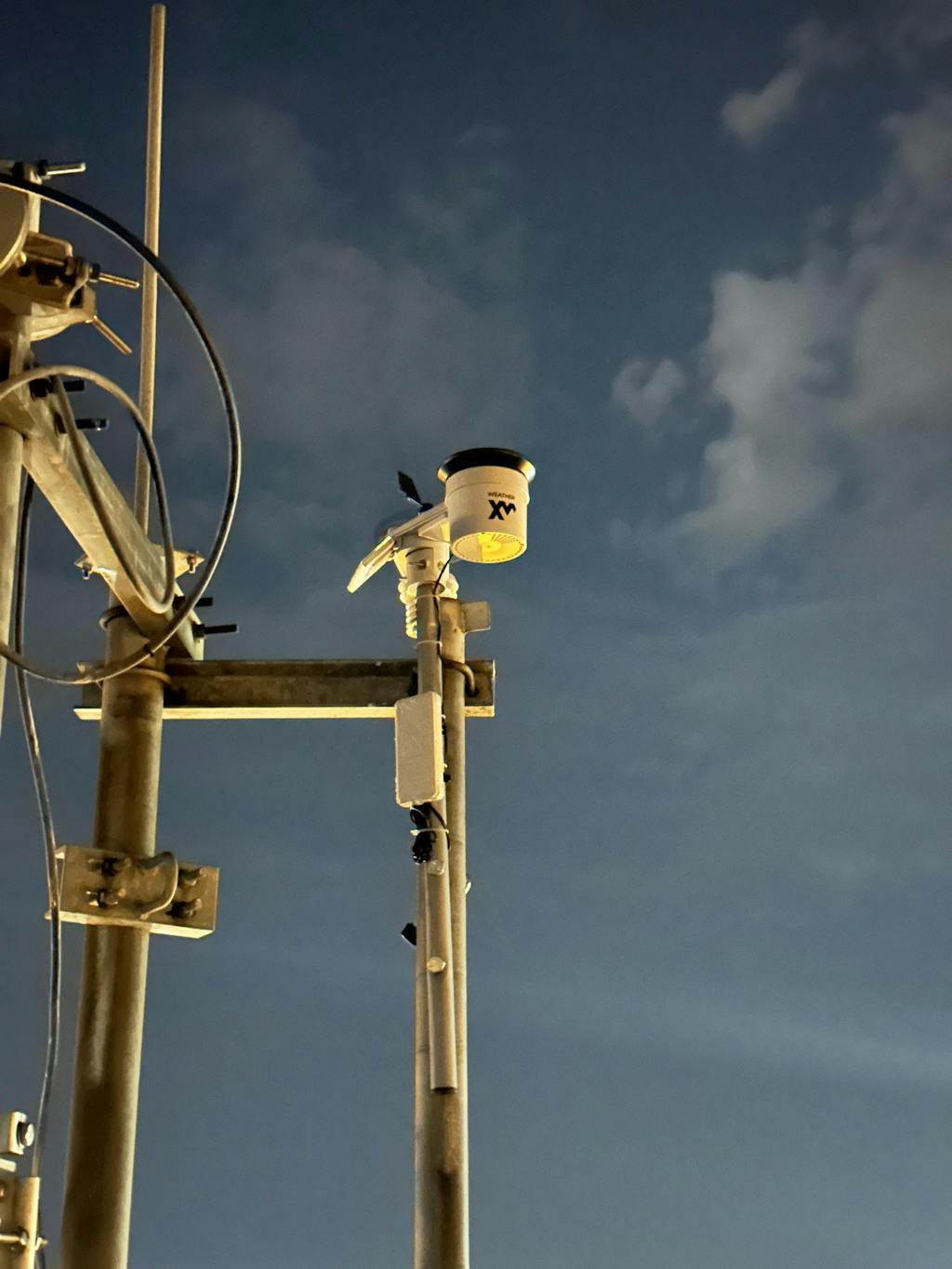 WeatherXM WS2000 - Helium LoRaWAN (sku: WXM_HELIUM_WEATHER) | Hexaspot |  Reviews on Judge.me