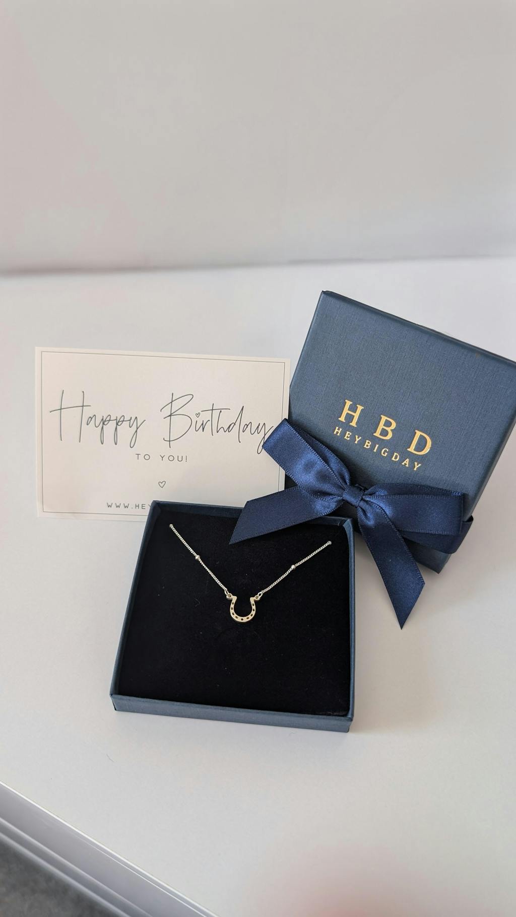 Horseshoe Pendant Necklace