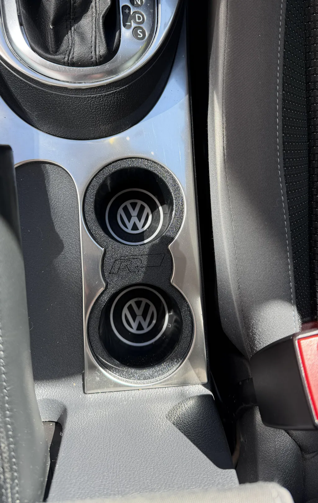 VW Caddy MK3/MK4 Cup Holder Mod (Pre-Facelift)