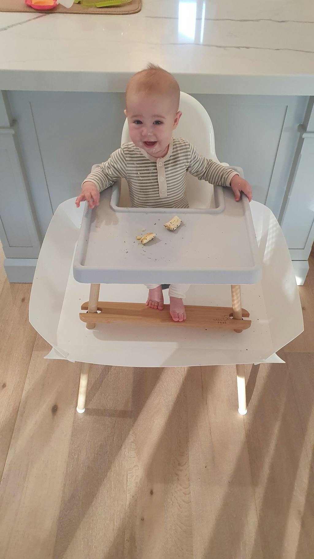 Catchy the high chair food and mess catcher Food & Mess Catcher For