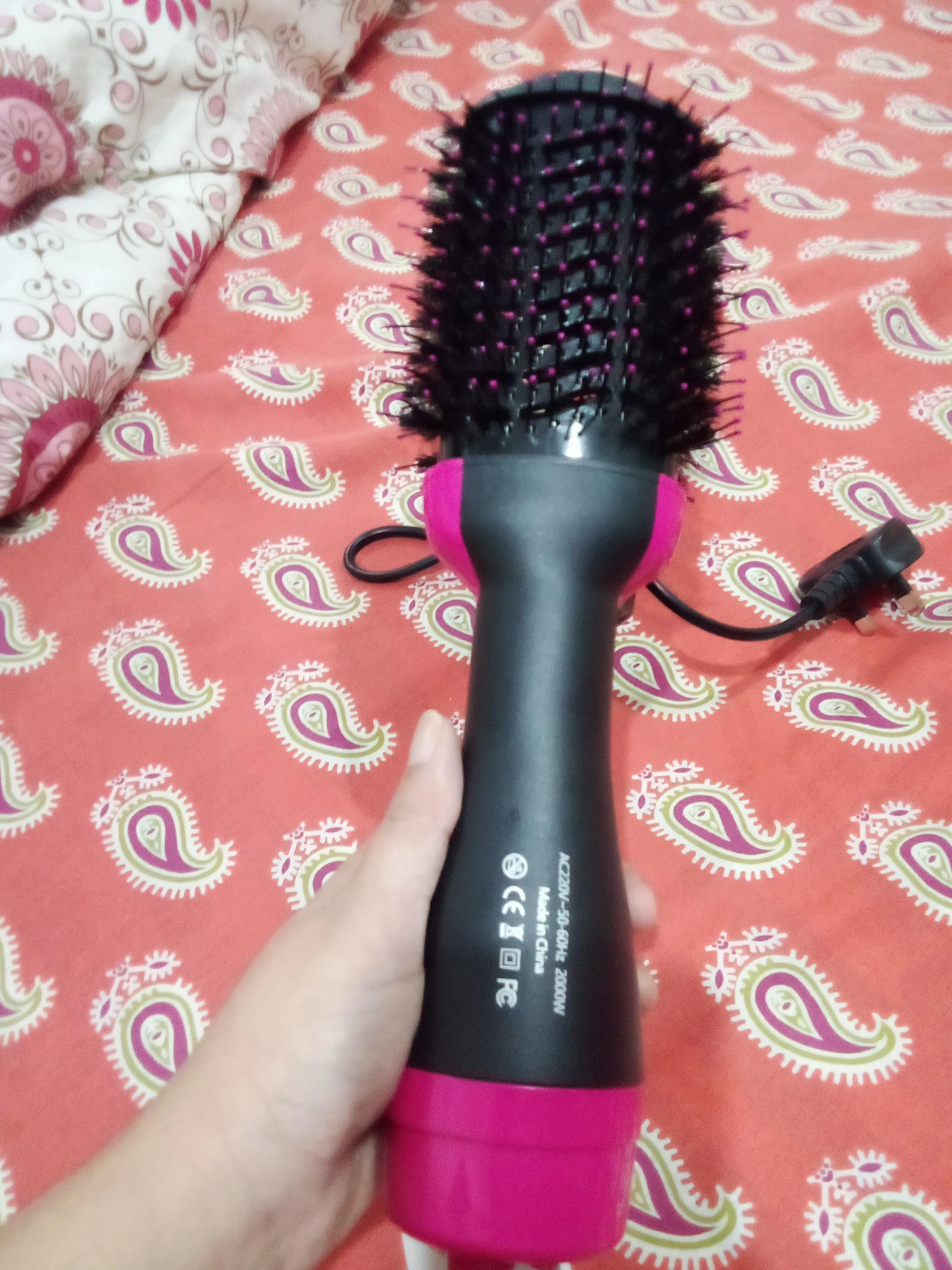 One Step Hot Air Brush (Dryer + Styler) Highfy.pk