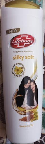 Lifebuoy Silky Soft Shampoo 370 ml Bottle