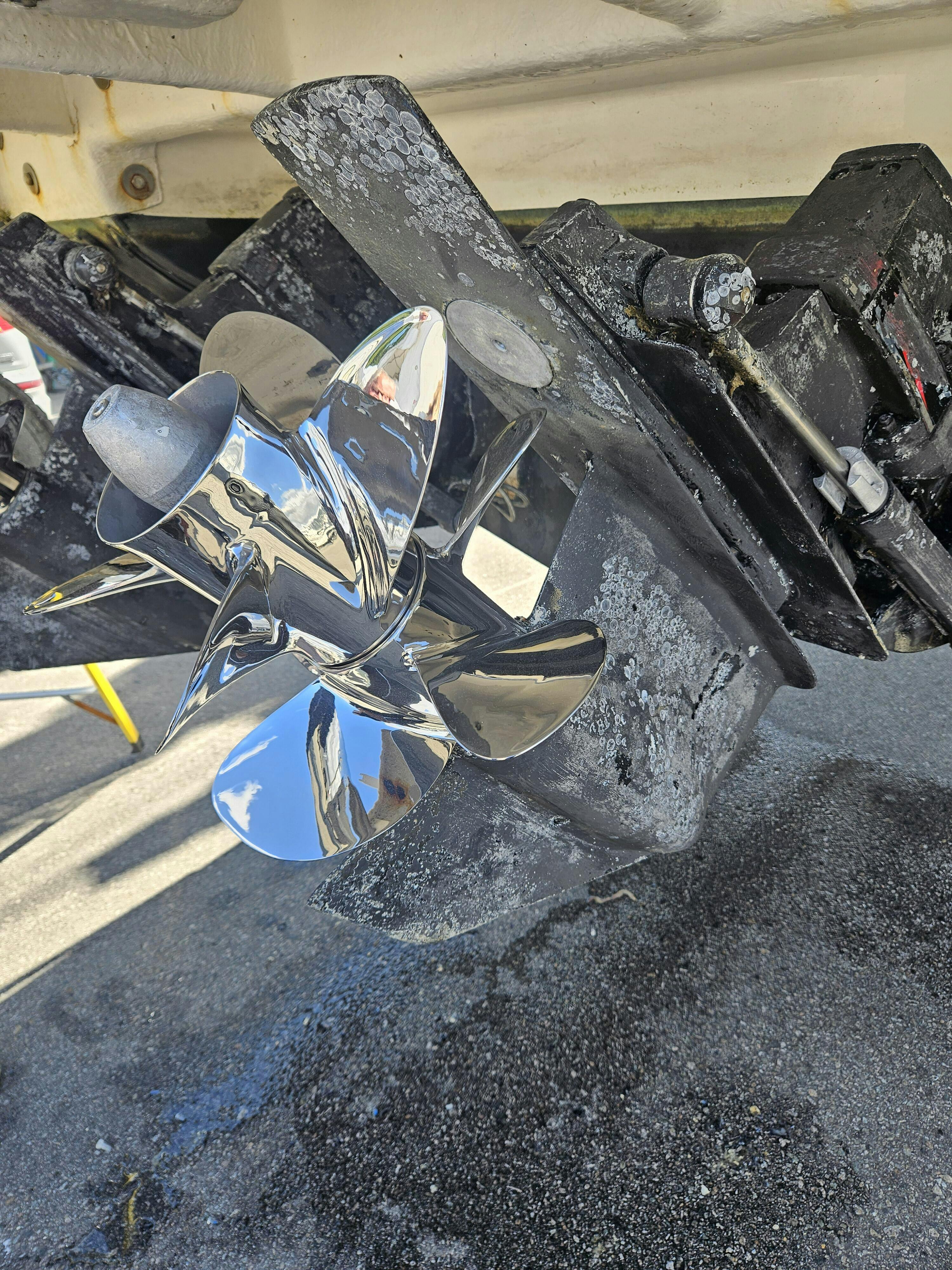 FOUR by 4 Propellers For Mercruiser Bravo 3 (Set) Hill Marine